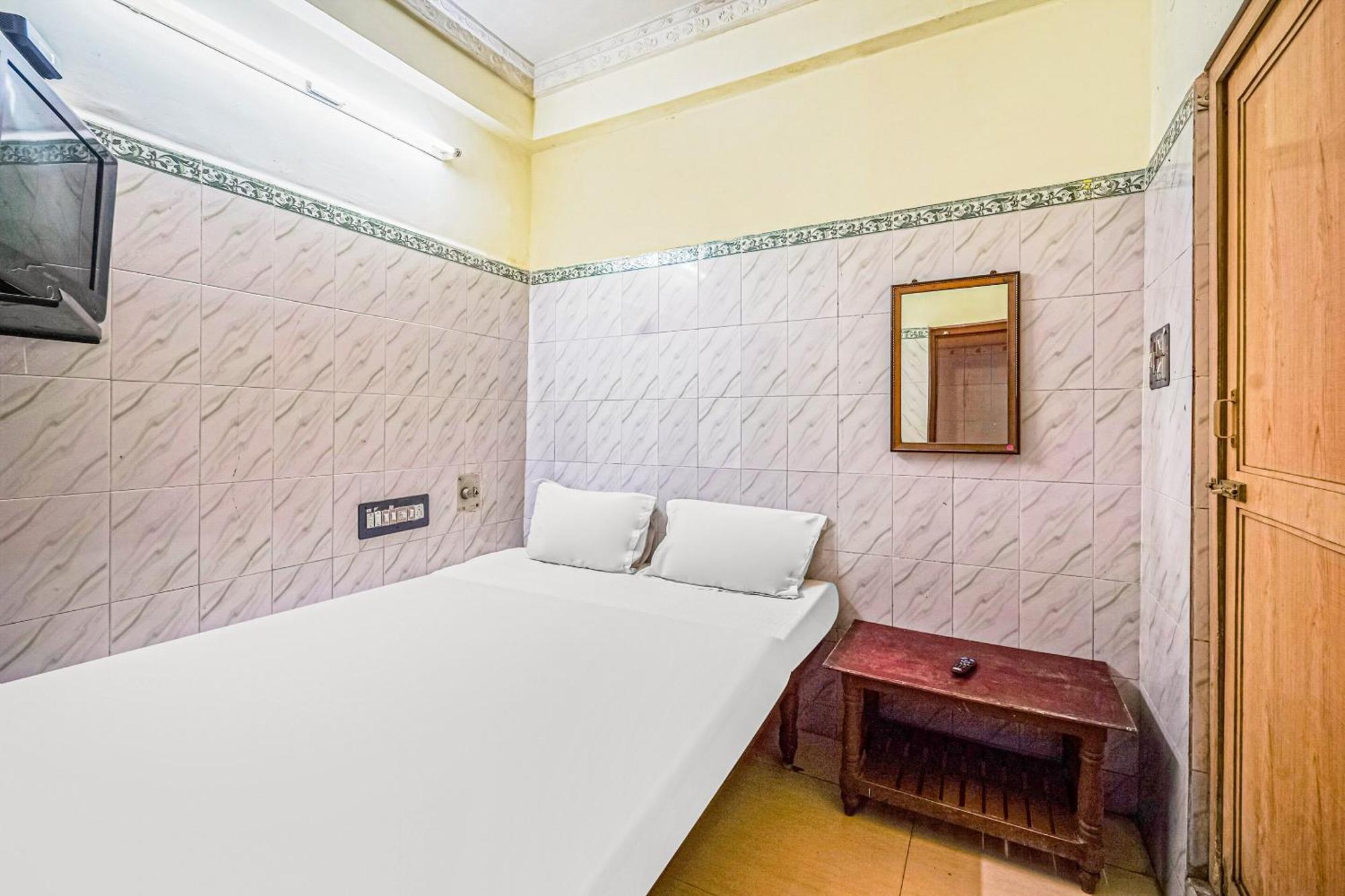 Spot On Venkata Sai Residency Tirupati Exterior foto