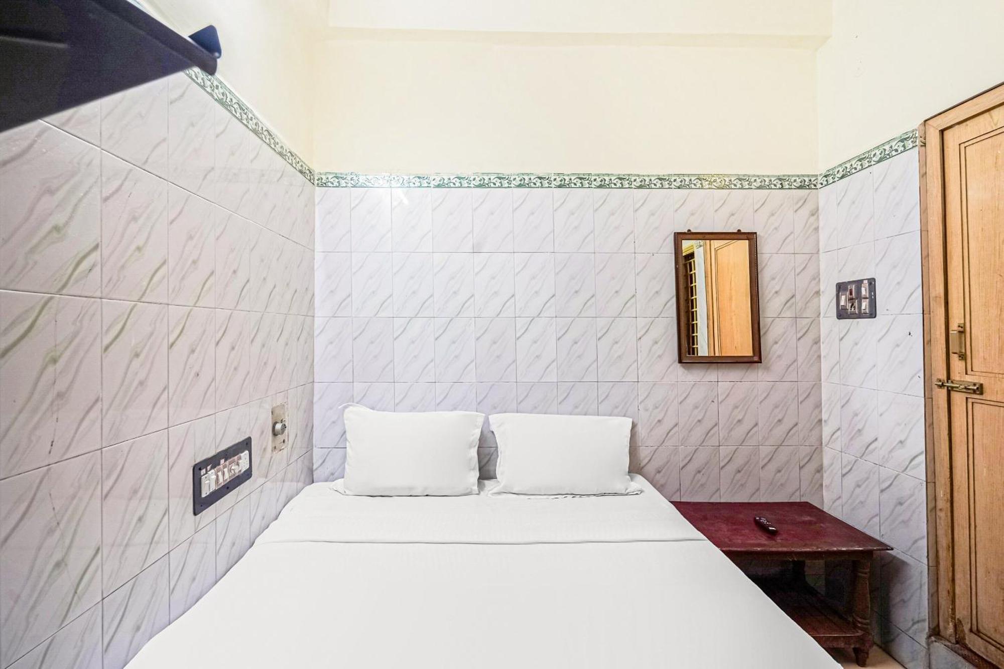 Spot On Venkata Sai Residency Tirupati Exterior foto